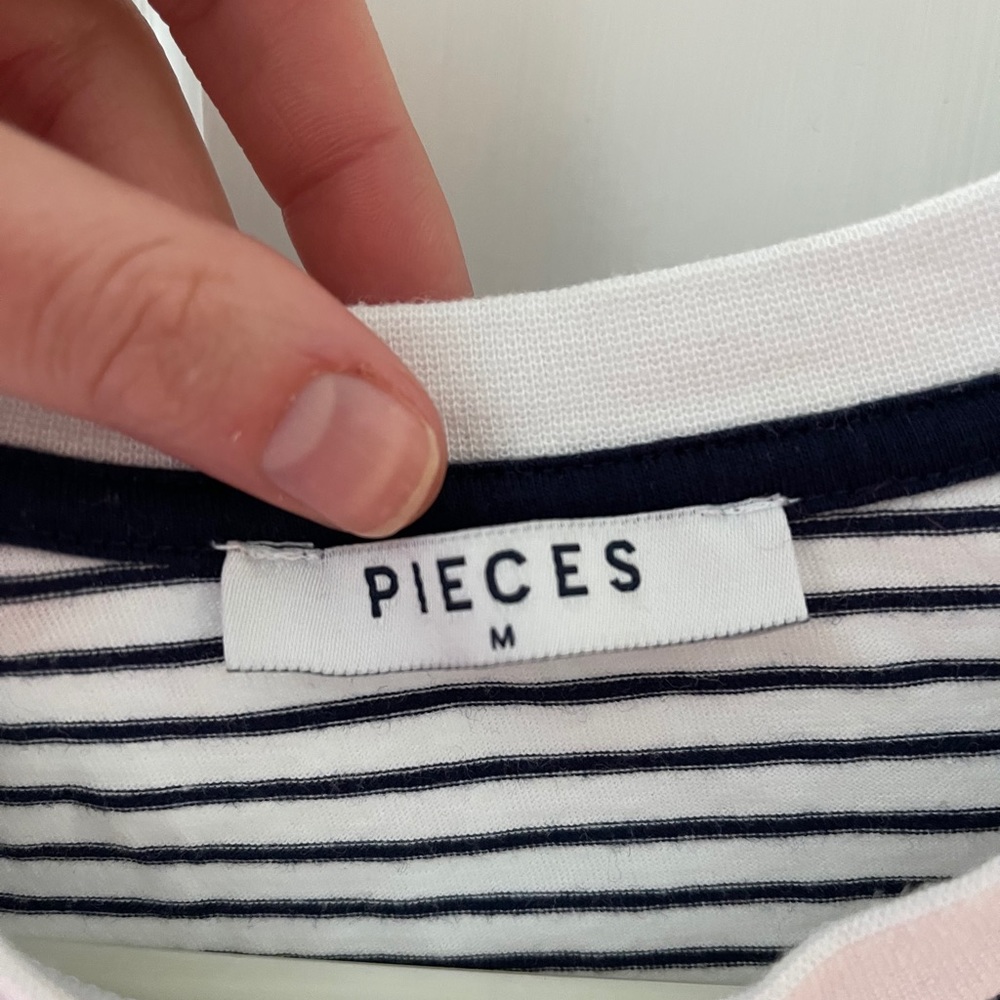 Striped tee - Picture 3 of 4